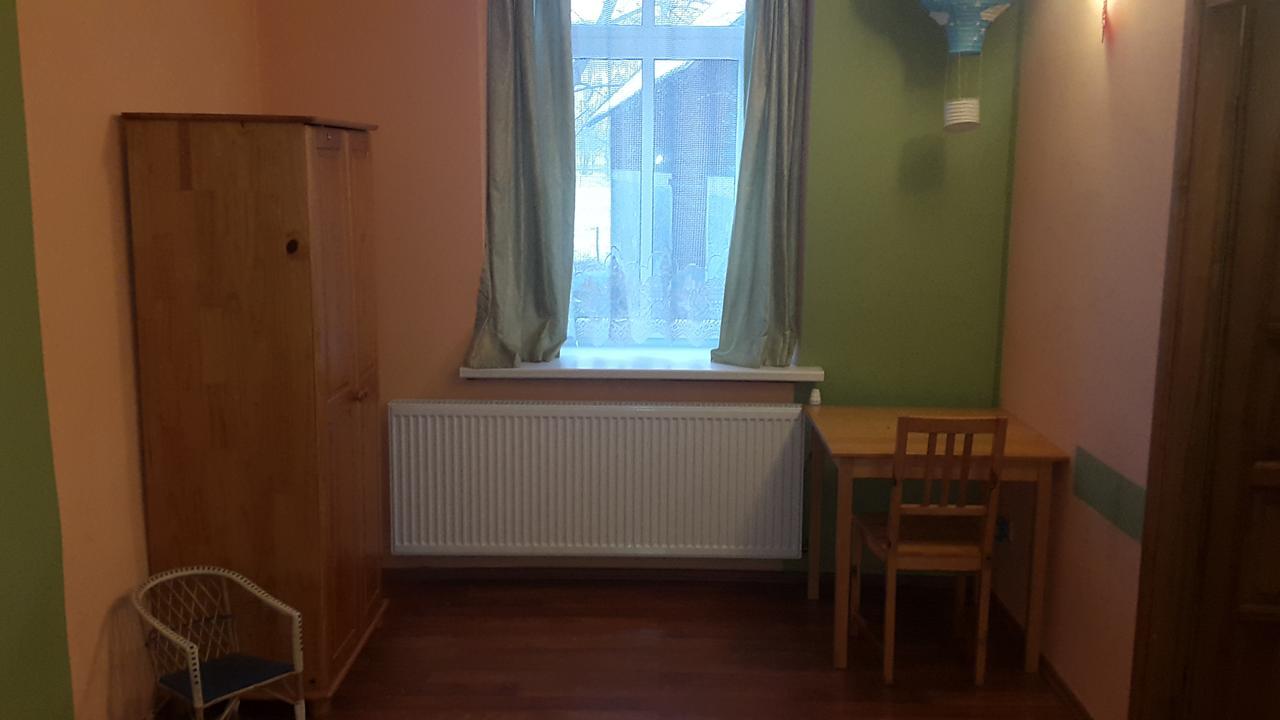 Apartmány Liška Mladé Buky Esterno foto